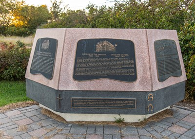 Comte-ML-St-Alphonse-Monument(1)